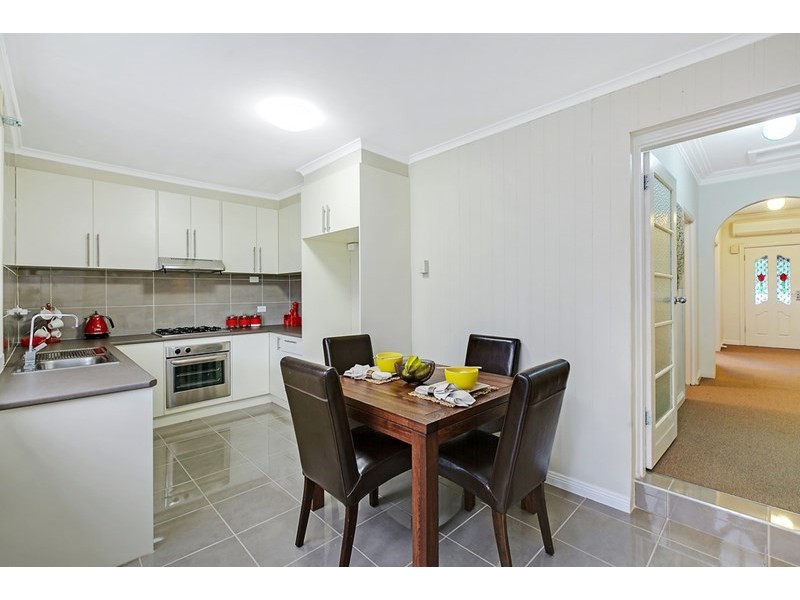 13 Lovelace Street, Preston VIC 3072