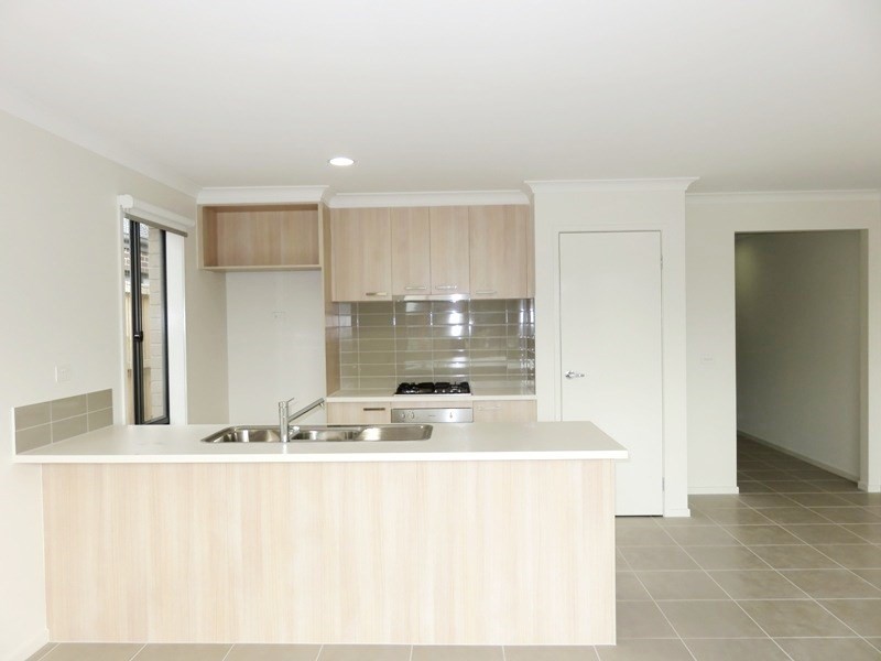 16 Prime Street, Mickleham VIC 3064