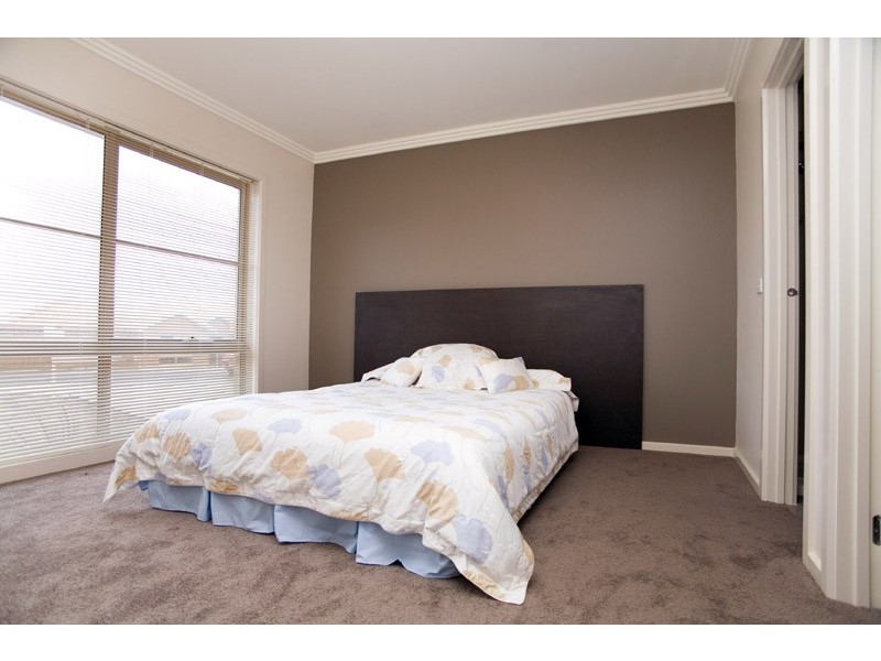 7 The Outlook, Hidden Valley VIC 3756