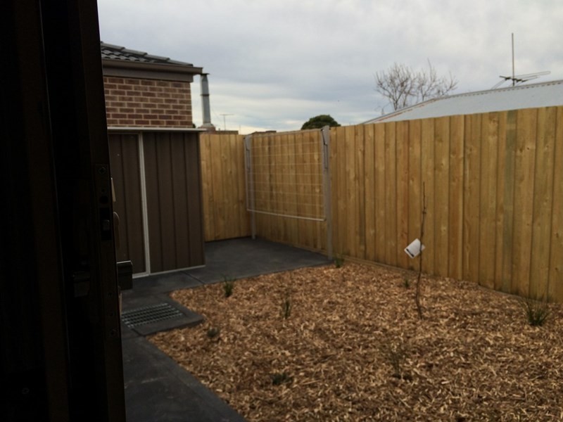 2/38 BURTON Street, Lalor VIC 3075