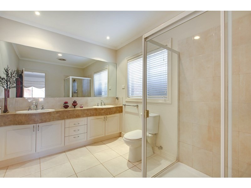 4 Noonan Street, Bundoora VIC 3083