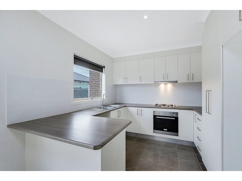 8/62 Marathon Boulevard, Craigieburn VIC 3064