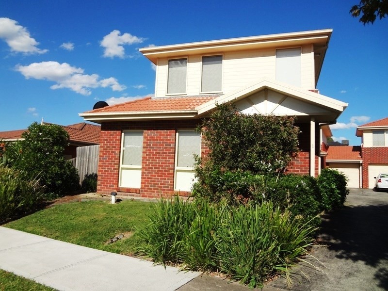 1/12 Zurzolo Terrace, Epping VIC 3076