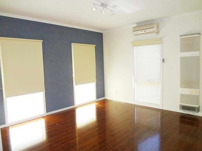 1/12 Zurzolo Terrace, Epping VIC 3076