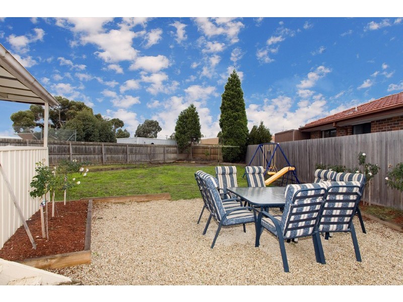 8 Gillespie Place, Epping VIC 3076