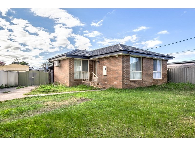 22 Wellington Crescent, Lalor VIC 3075