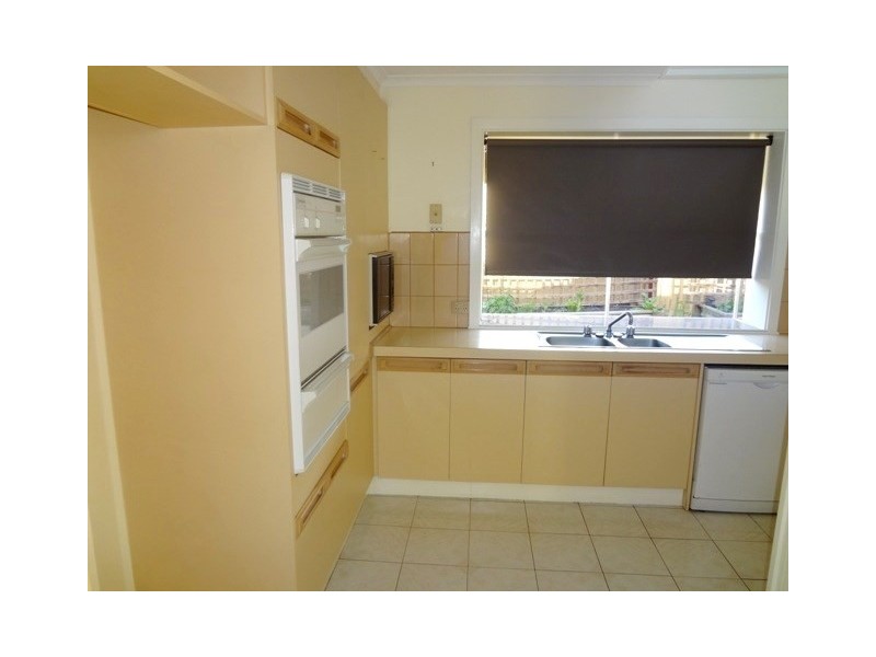 13 Longwood Drive, Epping VIC 3076