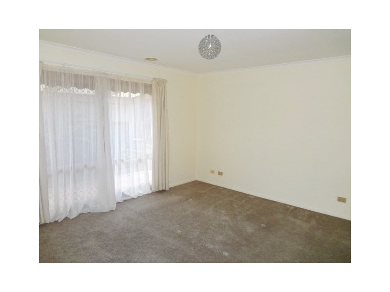 13 Longwood Drive, Epping VIC 3076