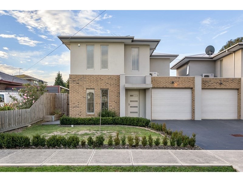 1/16 Young Street, Epping VIC 3076
