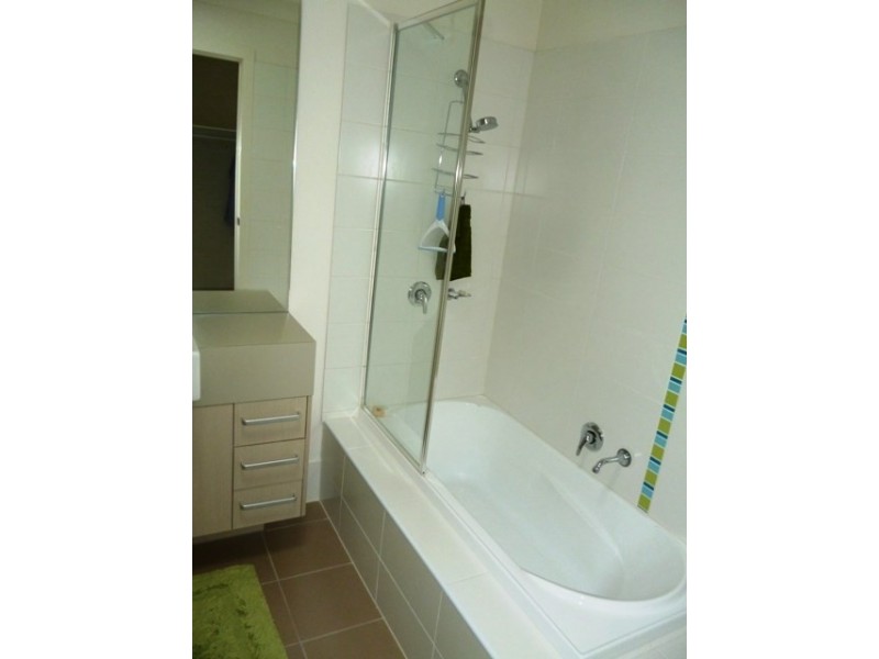 5 Pin Oak Mews, Epping VIC 3076