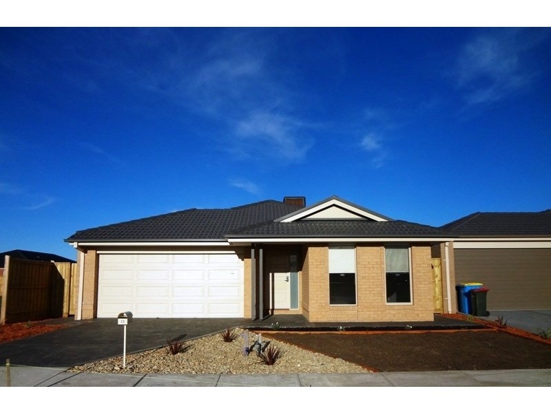 33 Samson Brook Drive, Wallan VIC 3756