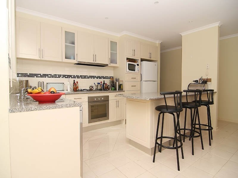 7 Knoll Walk, Epping VIC 3076