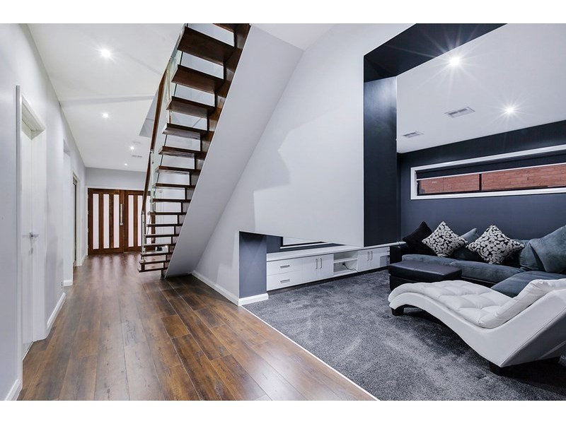 12 Bottlebrush Road, Craigieburn VIC 3064