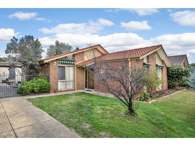 11 Bluegum Court, Mill Park VIC 3082