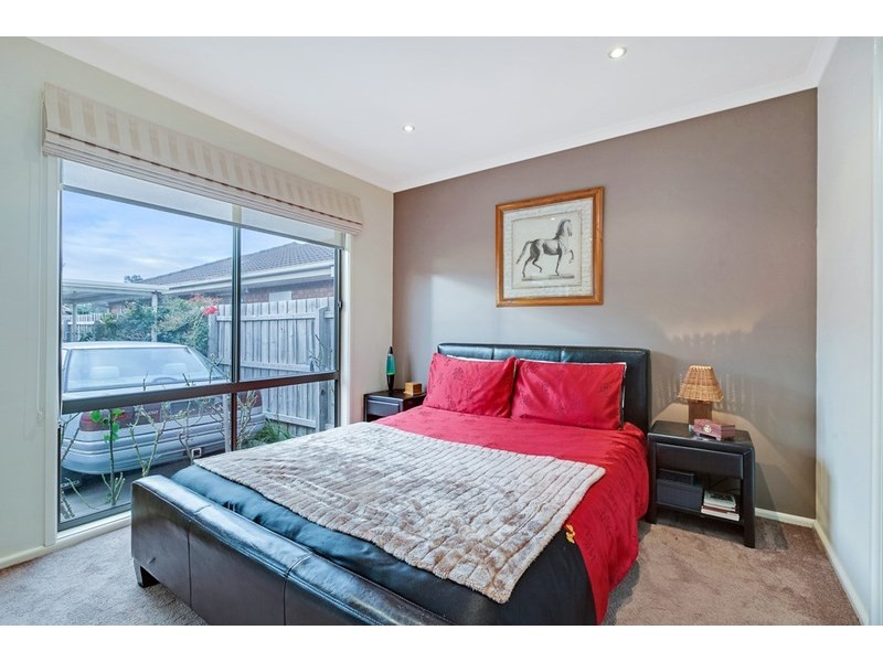 11 Bluegum Court, Mill Park VIC 3082