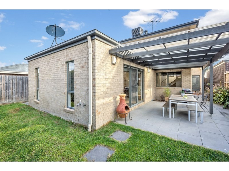 122 Redding Rise, Epping VIC 3076