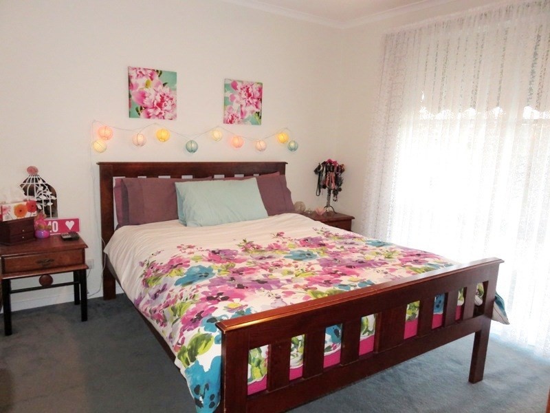 15 John Ryan Drive, South Morang VIC 3752