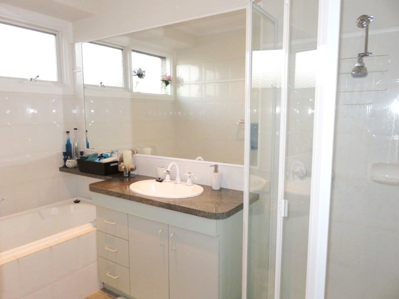 15 John Ryan Drive, South Morang VIC 3752