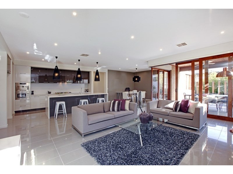 15 Galloway Drive, Mernda VIC 3754