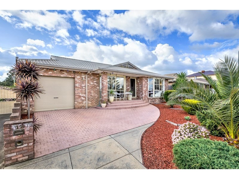 12 Buxton Court, Meadow Heights VIC 3048