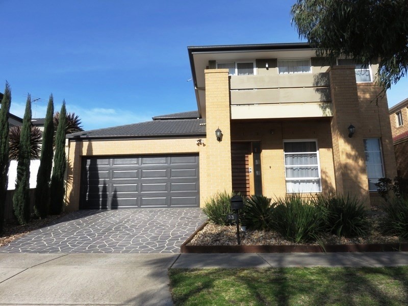 33 Abercrombie Grove, Epping VIC 3076
