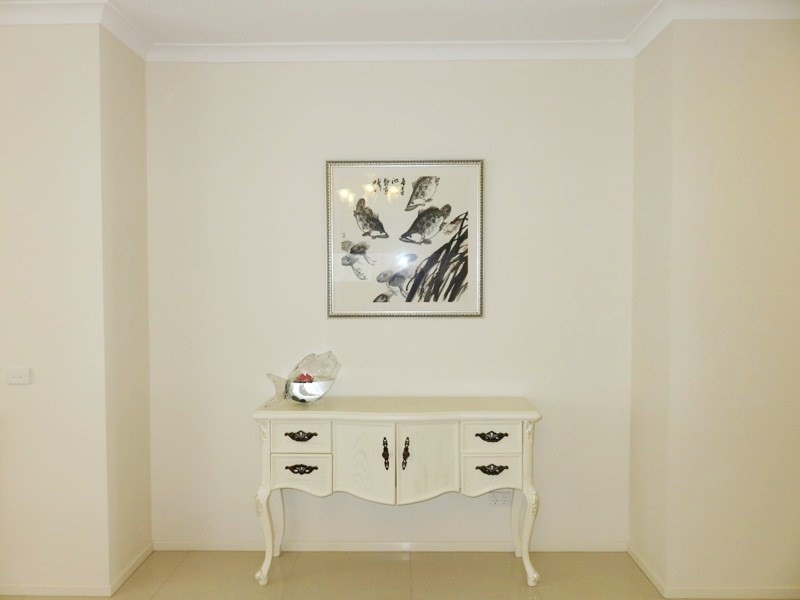 33 Abercrombie Grove, Epping VIC 3076