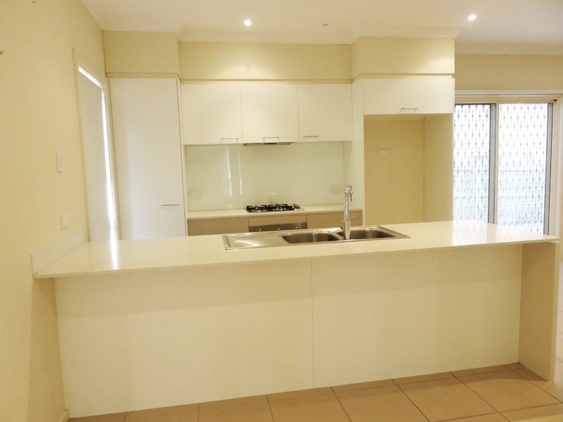 26 Waterlily Drive, Epping VIC 3076