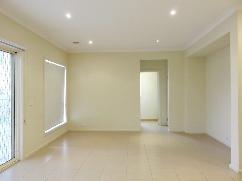 26 Waterlily Drive, Epping VIC 3076