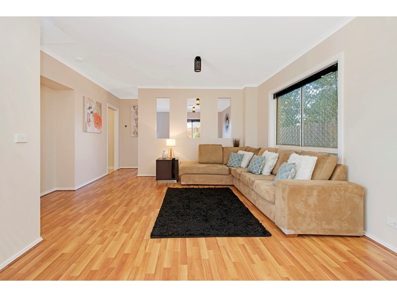 4/9-11 Oak Street, Whittlesea VIC 3757