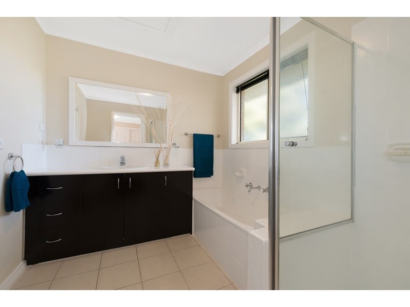 4/9-11 Oak Street, Whittlesea VIC 3757