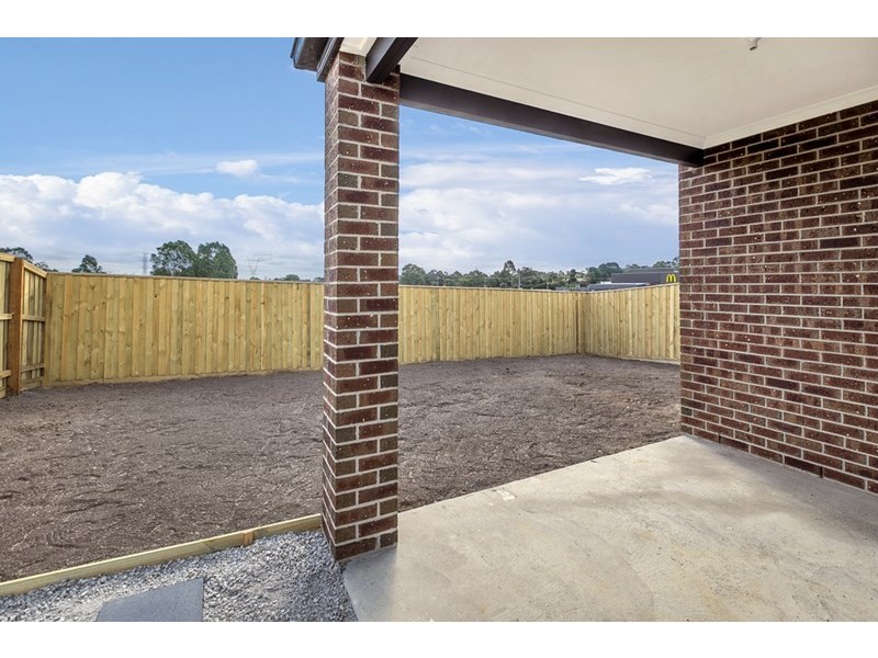 38 Yellowbrick Road, Doreen VIC 3754