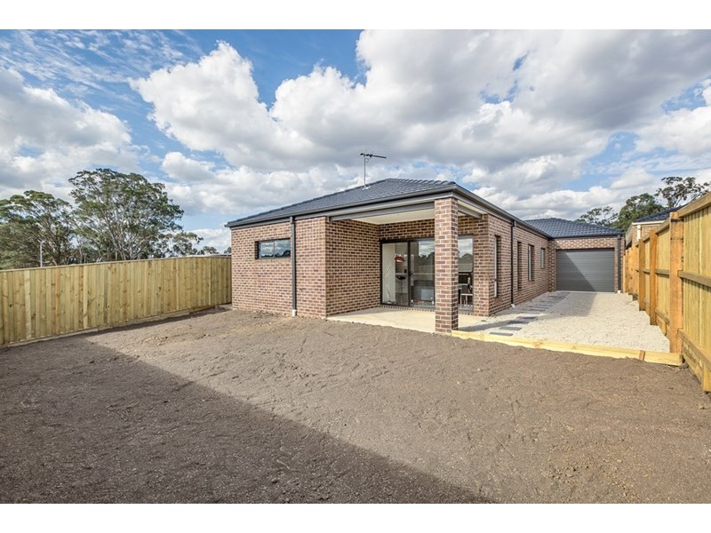 38 Yellowbrick Road, Doreen VIC 3754