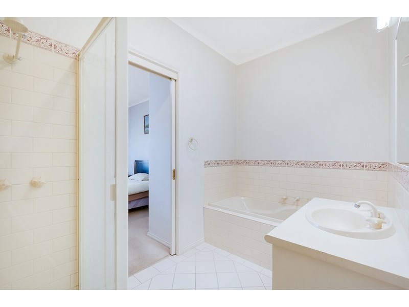 32 Kathleen Street, Rosanna VIC 3084