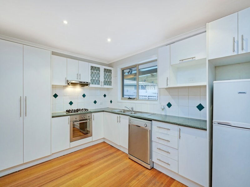 18 Peppercorn Parade, Epping VIC 3076