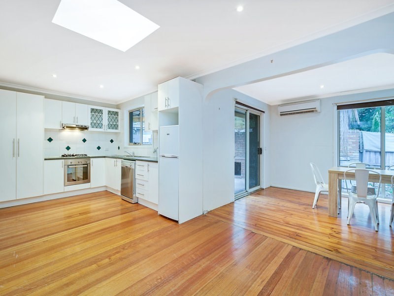 18 Peppercorn Parade, Epping VIC 3076