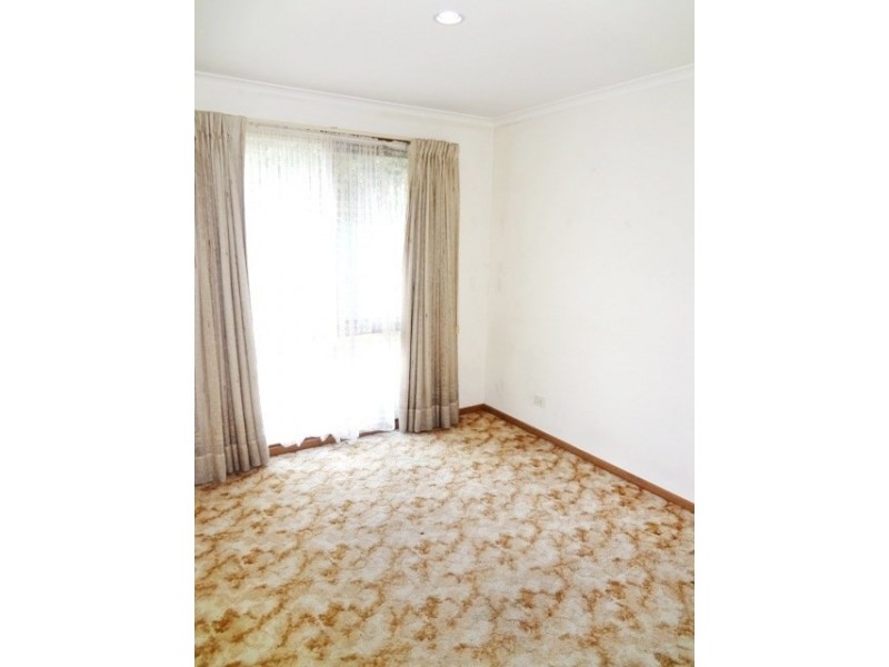 2/12 Young Street, Epping VIC 3076