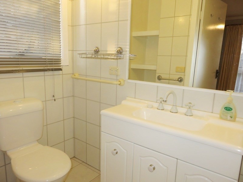 195 Victoria Drive, Thomastown VIC 3074