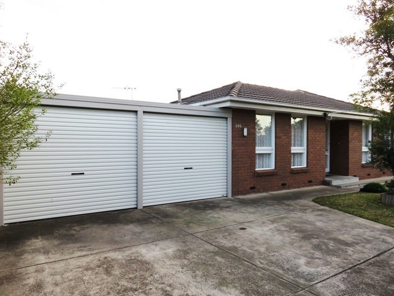195 Victoria Drive, Thomastown VIC 3074