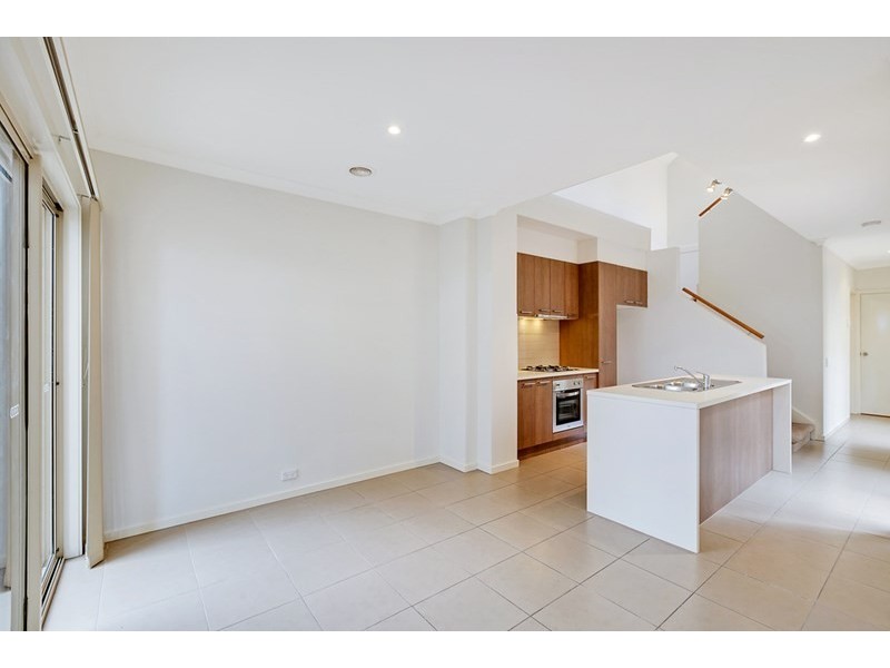 4 Cadiz Walk, Epping VIC 3076