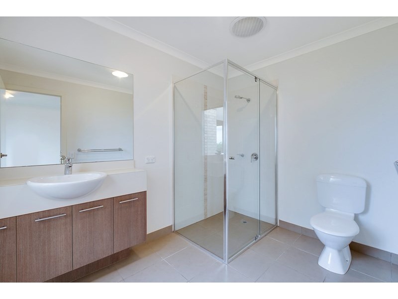 4 Cadiz Walk, Epping VIC 3076