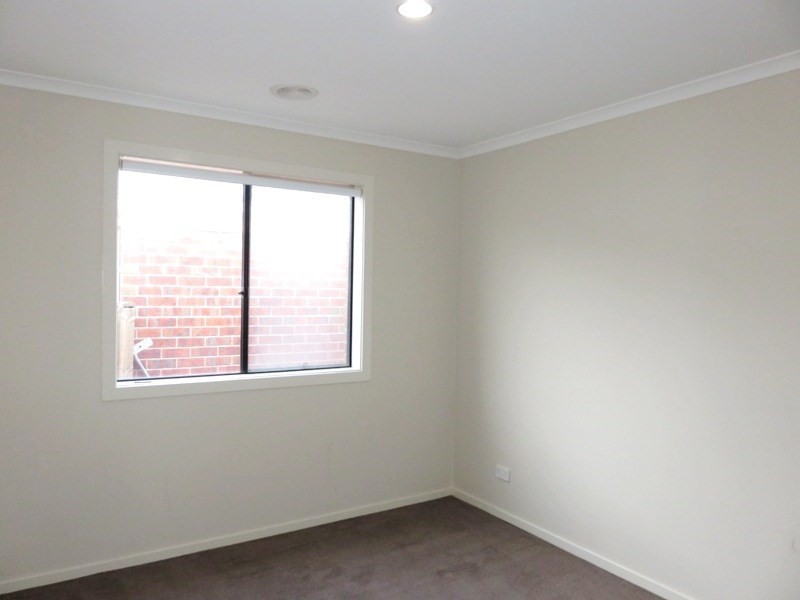 13 Beresford Road, Wollert VIC 3750