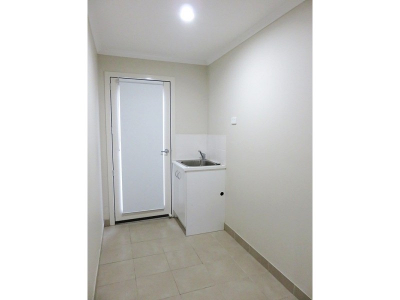 13 Beresford Road, Wollert VIC 3750