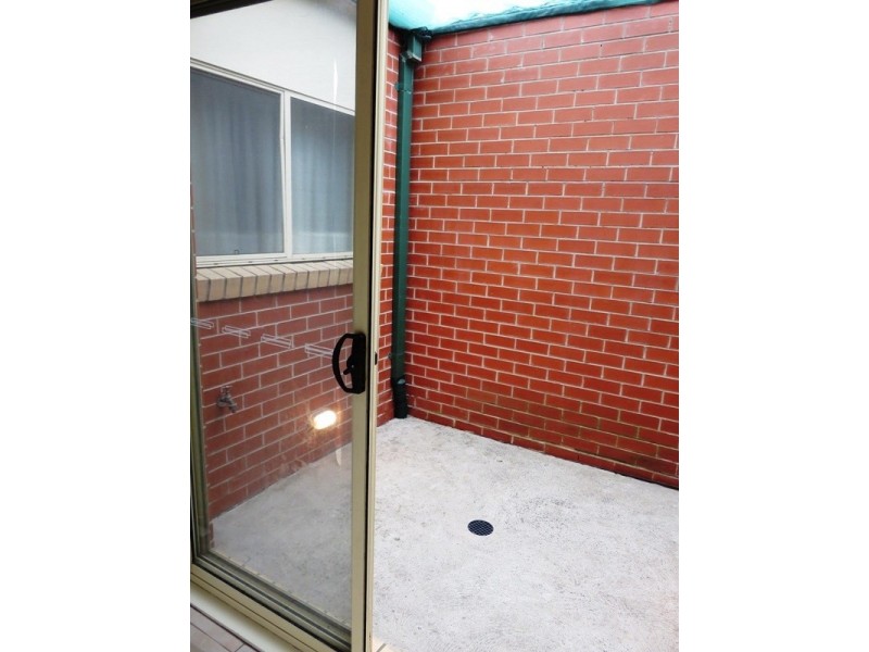 1/45 Grand Parade, Epping VIC 3076