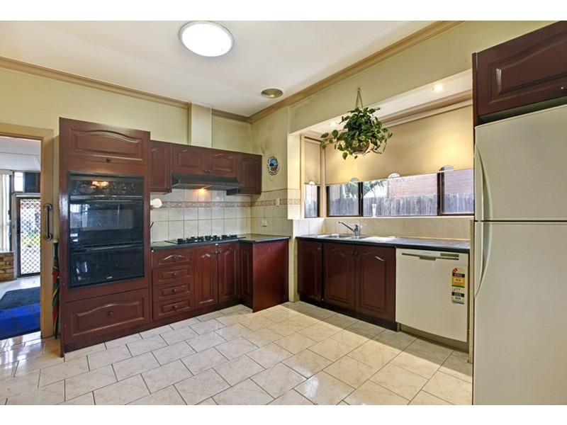 576 Gilbert Road, Reservoir VIC 3073