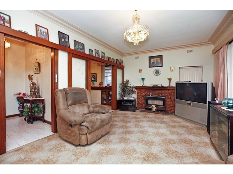 576 Gilbert Road, Reservoir VIC 3073