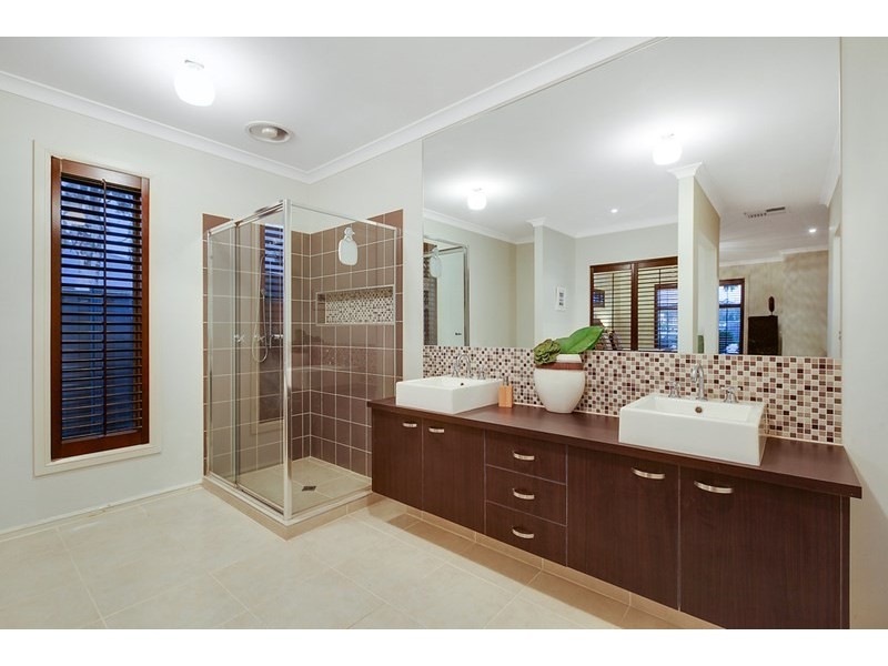 45 Viewgrand Boulevard, Epping VIC 3076