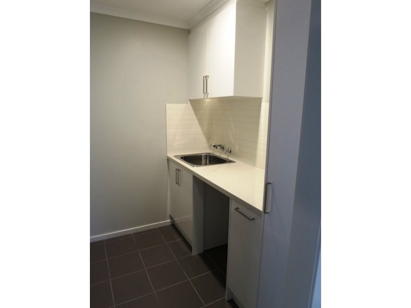 13 Pace Circuit, South Morang VIC 3752