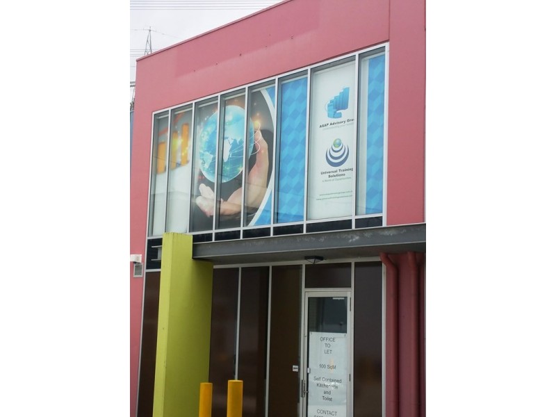 4/9 DANAHER Drive, South Morang VIC 3752