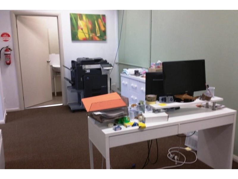 4/9 DANAHER Drive, South Morang VIC 3752