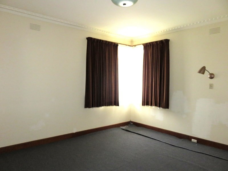 39 Davisson Street, Epping VIC 3076